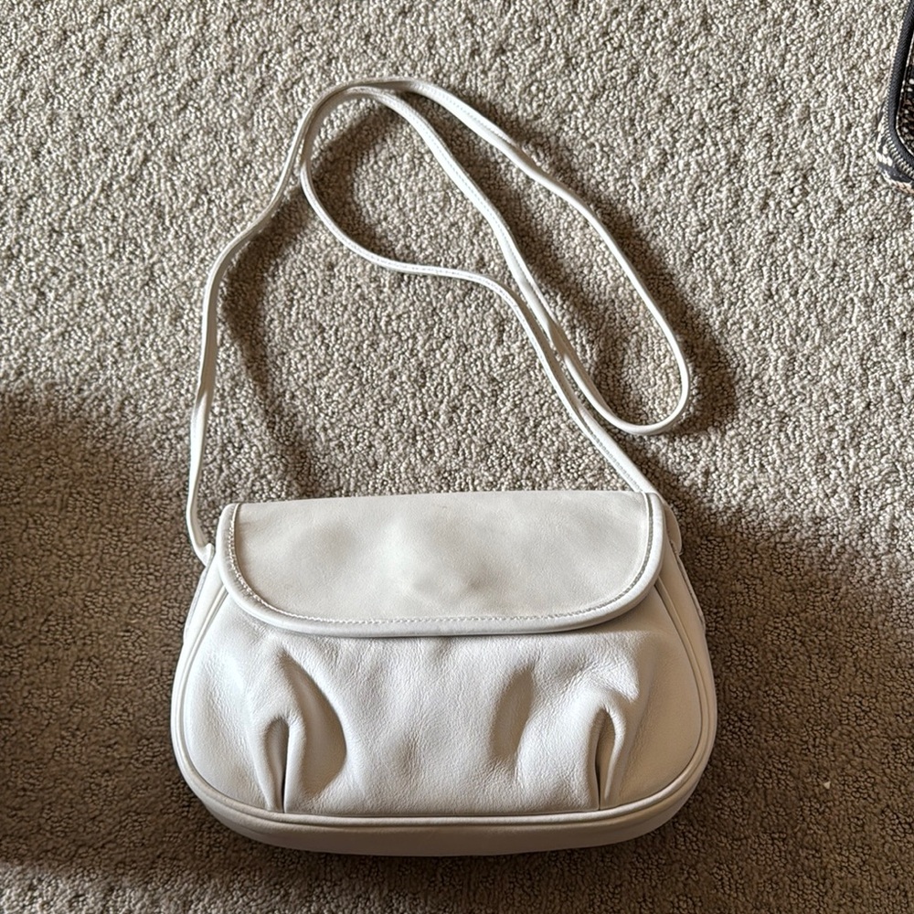 Coach White Leather Shoulder Bag
